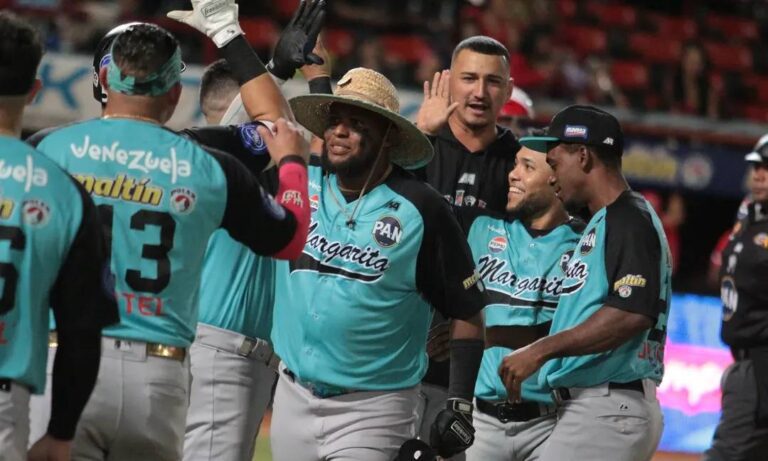 Bravos vapulea a Cardenales y domina 2-0 la final de la LVBP