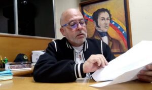 Contralor de Maracaibo advierte al alcalde que no ha reconocido a Maduro como presidente