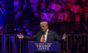 Trump regresa con una investidura sin precedentes y 100 decretos en sus primeras horas