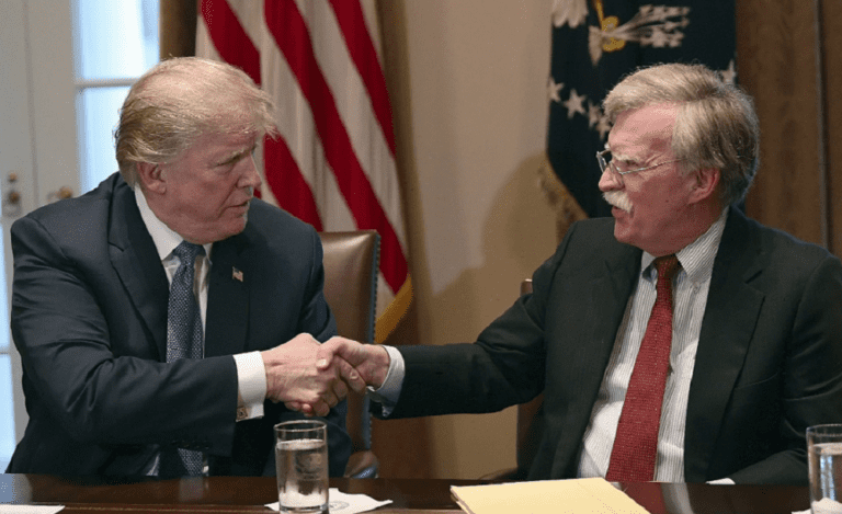 Trump retira escoltas a John Bolton, su exasesor de Seguridad Nacional