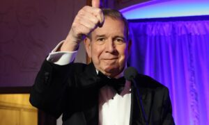 Madrid otorgará la Llave de Oro de la ciudad a González Urrutia