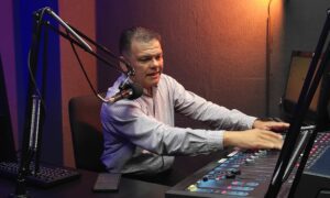 Frecuencia Noticias cumple 3 años al aire con entrevistas e información oportuna para los zulianos