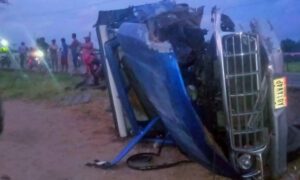 Fuerte choque entre un 350 y Malibú en el sur de Paraguaipoa deja siete heridos: Dos de gravedad