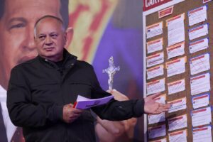 Diosdado Cabello tilda de “bocones” a opositores: “Ellos nunca cumplen”