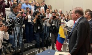 González Urrutia en Guatemala: El “régimen” de Maduro es “débil, pero es peligroso”