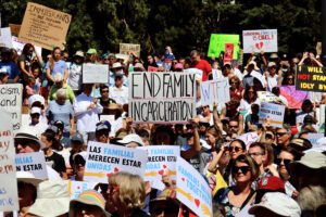 Colorado busca defender derechos de hasta 162.000 inmigrantes en riesgo de deportación
