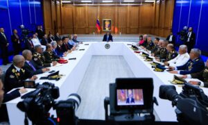 Gobierno anuncia que subieron a “más” de 150 extranjeros los detenidos en el país