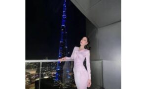 Stephany Abasali disfruta de sus vacaciones en Dubái