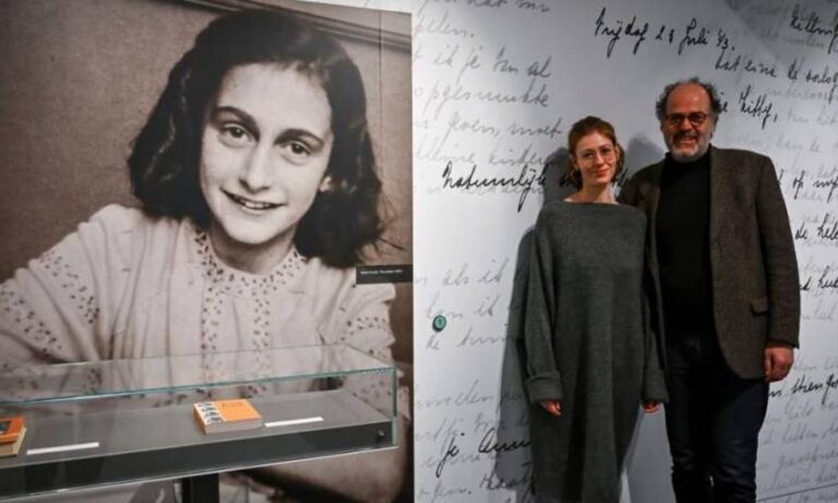 Una exposición sobre Ana Frank presenta el Holocausto a nuevas generaciones