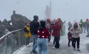 Mérida comienza enero con una nevada en Pico Espejo