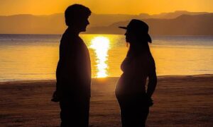 La princesa de Jordania y su esposo venezolano esperan a su primer hijo