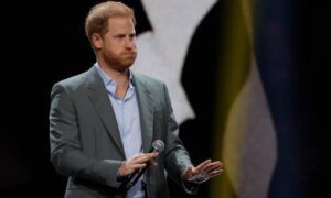 Los abogados de Harry piden aplazar el juicio contra el grupo mediático de Murdoch