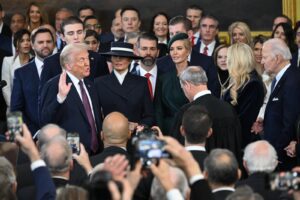 Donald Trump toma posesión como nuevo presidente de Estados Unidos