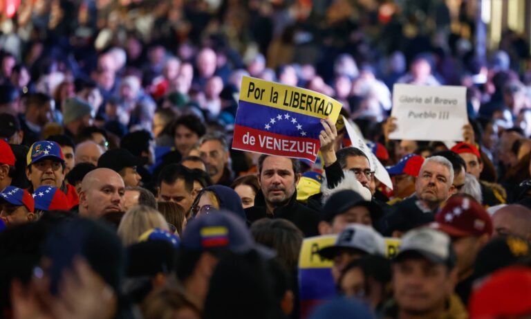 Oposición venezolana se moviliza en Madrid en respaldo a González Urrutia