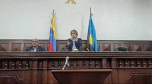 Clez crea comisión para estudiar proyecto de reconocimiento institucional