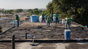 Alcaldía de Maracaibo impermeabiliza bloques 2 y 9 de Pomona