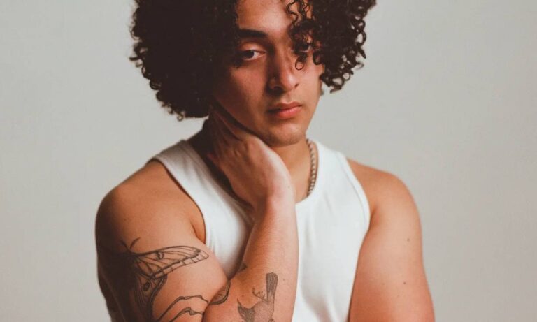 El cantante marabino Zulia inicia el año en el Top Global de Spotify