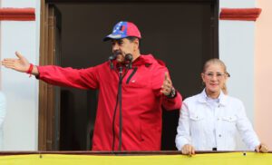 Maduro propone evaluar método para elegir candidatos a las elecciones de 2025