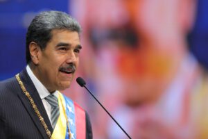 Maduro afirma que la economía creció más del 9 % y la inflación fue del 48 % en 2024