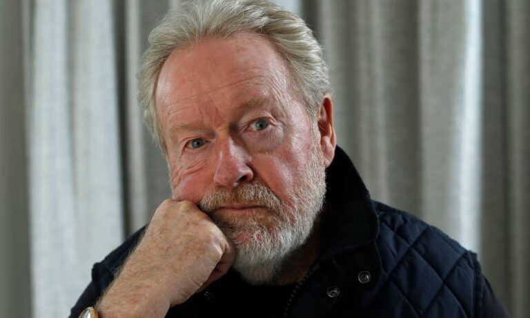 Ridley Scott encara biopic de los Bee Gees tras “Gladiador II”