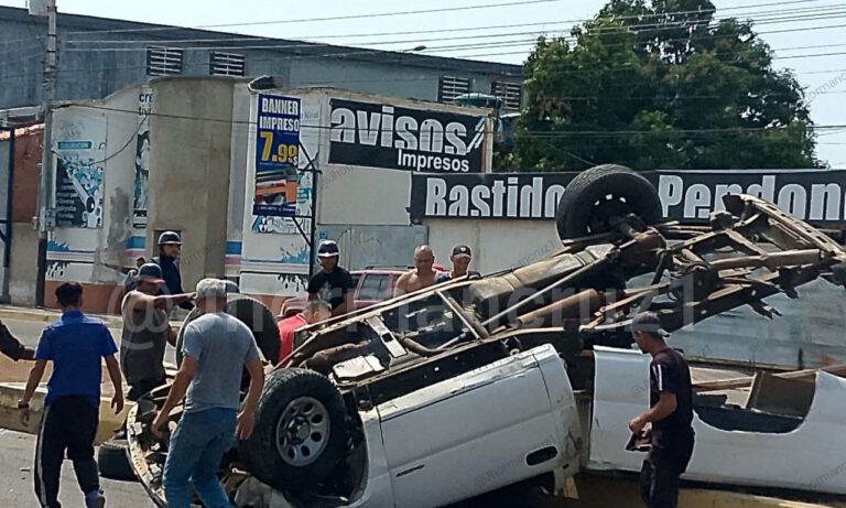 Vuelco de camioneta en Cabimas deja 2 jóvenes heridos