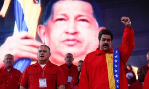 Maduro celebra 26 años de chavismo y dice que seguirá venciendo conspiraciones