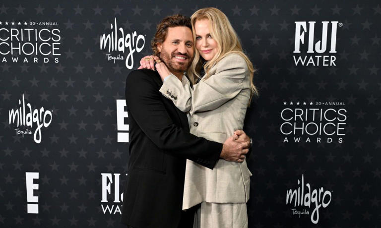 Édgar Ramírez y Nicole Kidman tienen un cálido reencuentro en los ‘Critics Choice’