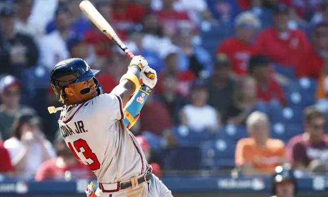  Ronald Acuña Jr. destaca entre los 16 mejores peloteros de las Grandes Ligas <span class='subtitulos' style='color: #565252; font-size: 18px; line-height: 39px; font-weight: 600;'><br>