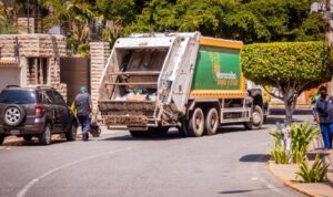 Más de 1.700 toneladas de basura recogen en primer día del 3×3 en Maracaibo