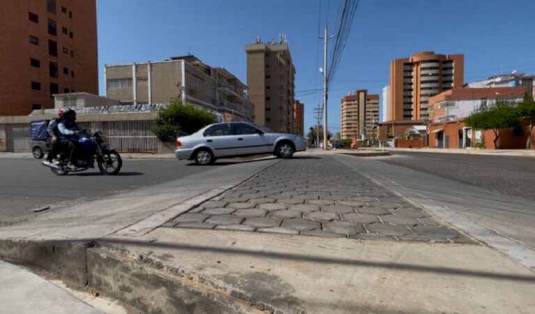 La renovación continúa en el Boulevard Zona 11 de Maracaibo