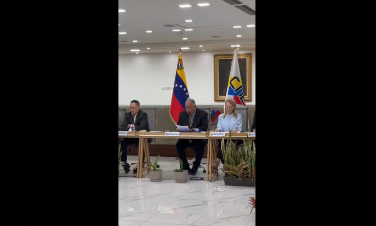 CNE cambia las parlamentarias y regionales para el 25 de mayo
