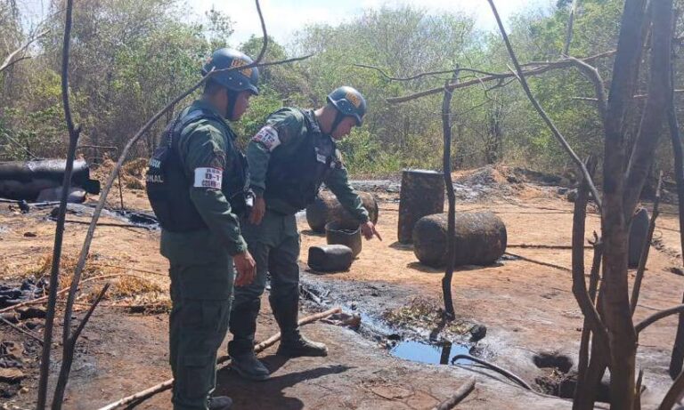 Desmantelan laboratorio clandestino dedicado a producir combustible en Mara