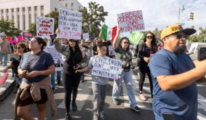 Migrantes de Colorado participan en protesta nacional del “Día sin inmigrantes”