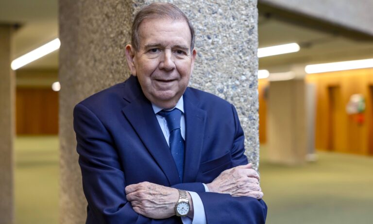 Gobierno de Chile aclara que no planea reconocer a González Urrutia