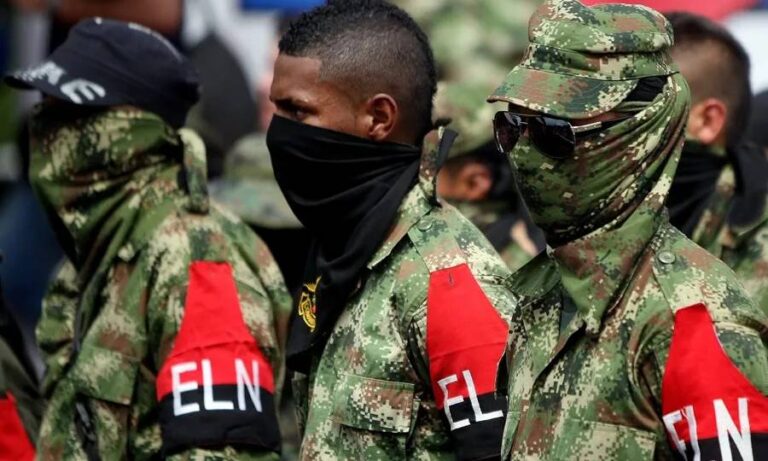 Petro asegura que Venezuela está “desactivando campamentos” del ELN en ese país