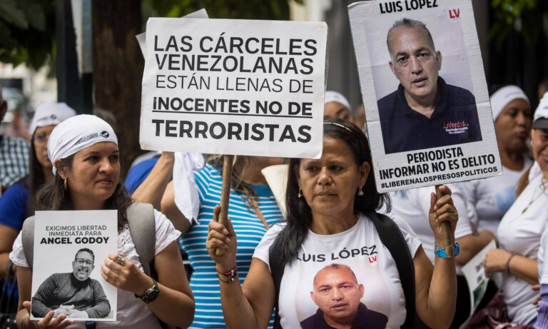 Familiares piden “abogados de confianza” para defender a parientes detenidos
