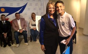 Panteón del Zulia entrega premios y certificados del programa Peconzul 2025