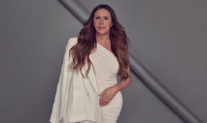 Karla Sofía Gascón será una psiquiatra en película que protagonizará