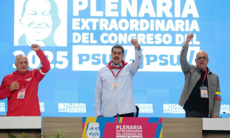 Maduro tilda de “imbécil” al canciller de Panamá por no ser “capaz” de defender” el Canal