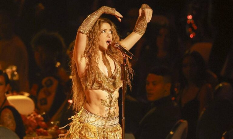 Shakira iniciará este martes su gira en Brasil