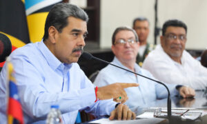 Maduro espera que Guterres y Türk “actúen” en favor de migrantes en El Salvador