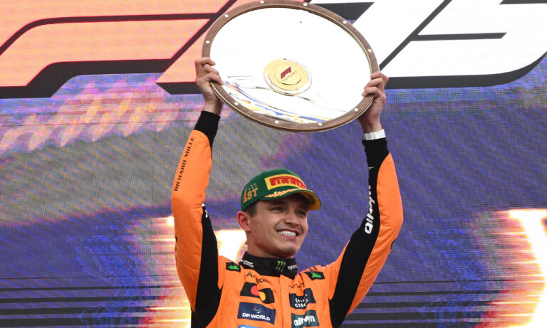 Norris gana en Australia en el inicio lluvioso de la temporada 2025 de F1