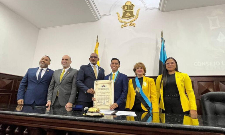 Clez conmemora con sesión solemne el XXV aniversario de Primero Justicia