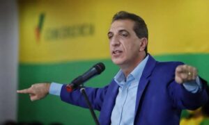 Exigen libertad de Biagio Pilieri al cumplirse un año de su detención