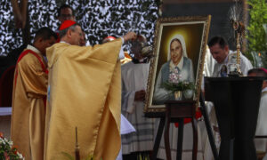 Maduro recibe “con regocijo cristiano” la canonización de Carmen Rendiles