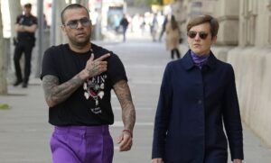 Tribunal absuelve a Dani Alves al revocar su condena por violación