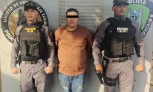 Detienen a hombre que le propinó brutal golpiza a su expareja en urbanización La Candelaria