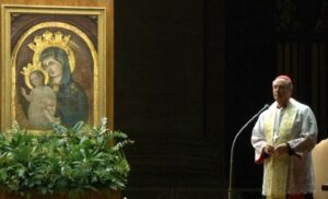 El Papa se estabiliza y envía su primer mensaje desde el hospital