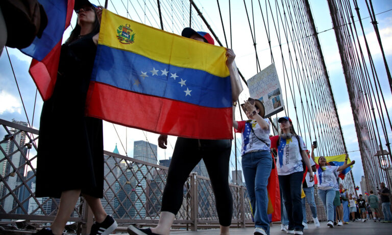 Distrito de Columbia y 17 estados presentan recurso judicial contra fin del TPS