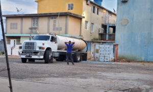 Familias de Juana de Ávila suman 17 días sin agua por tuberías